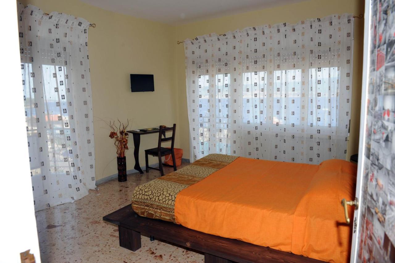 B&B Il Mappamondo Messine Extérieur photo