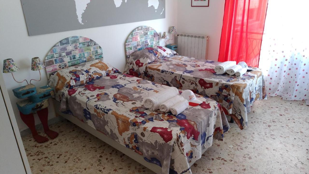B&B Il Mappamondo Messine Extérieur photo